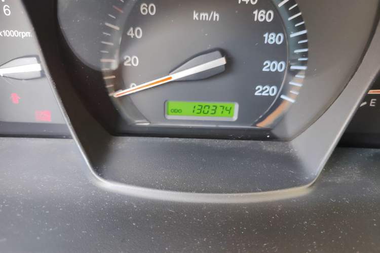 Used Kia Cerato 2012 1.6L MT GL Odometer Close Up