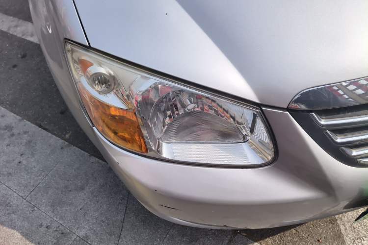 Used Kia Cerato 2012 1.6L AT GL Right Front Headlight