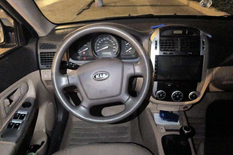 Used Kia Cerato 2012 1.6L MT GL Steering Wheel