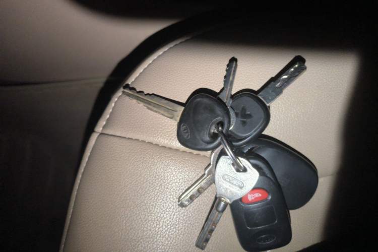 Used Kia Cerato 2012 1.6L MT GL Vehicle Key