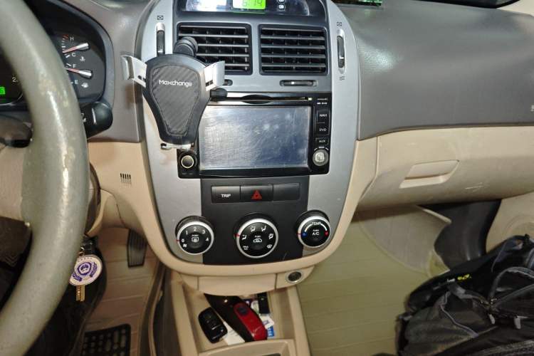 Used Kia Cerato 2012 1.6L MT GL Audio And AC Panel