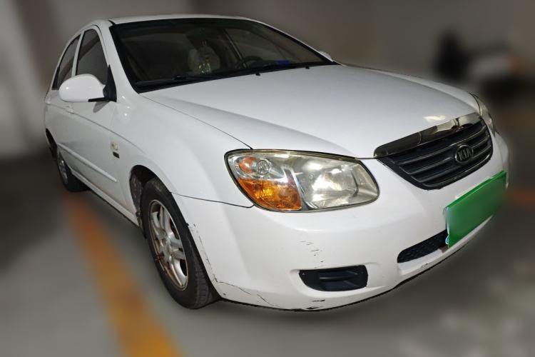 Used Kia Cerato 2012 1.6L MT GL Front Right 45 Deg
