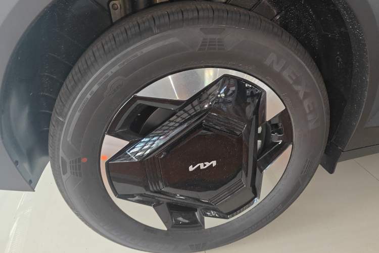 Used Kia EV5 2025 530 Air Exterior 8