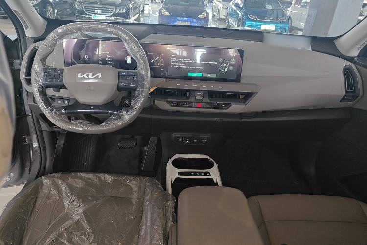 Used Kia EV5 2025 530 Air Interior 2