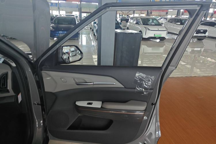 Used Kia EV5 2025 530 Air Interior 5