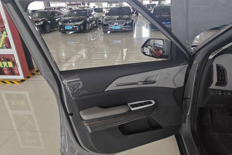 Used Kia EV5 2025 530 Air Interior 7