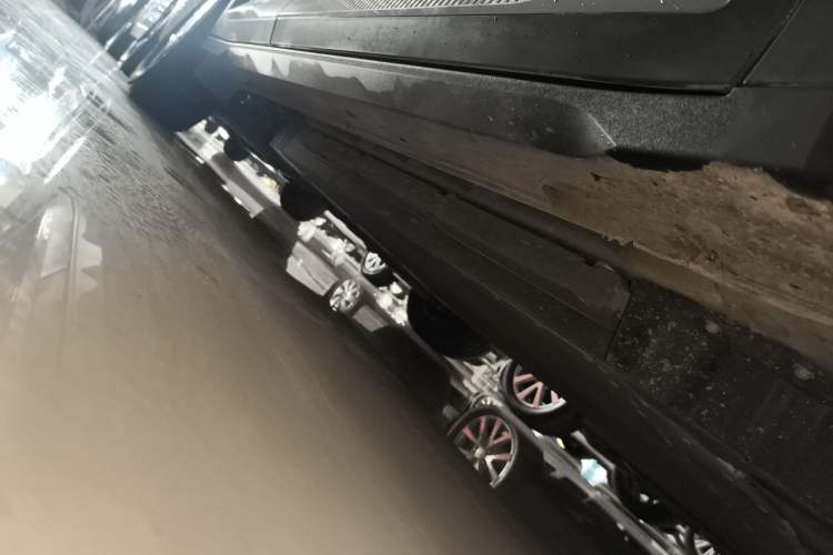 Used Kia EV5 2024 530 Light Right Side Sill