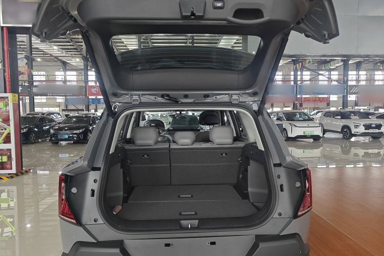 Used Kia EV5 2025 530 Air Trunk