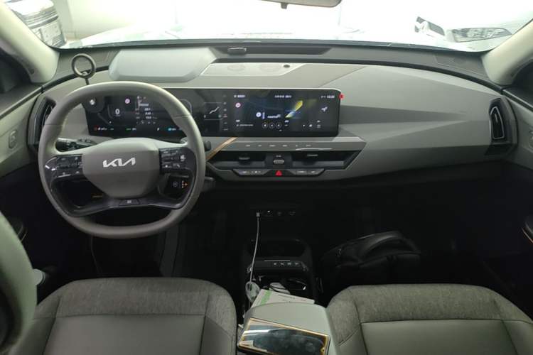Used Kia EV5 2024 530 Land Center Console