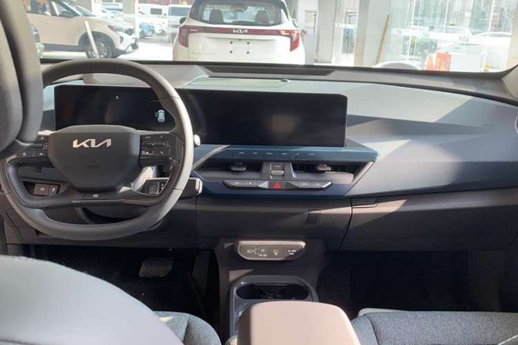 Used Kia EV5 2024 530 Land Interior 1