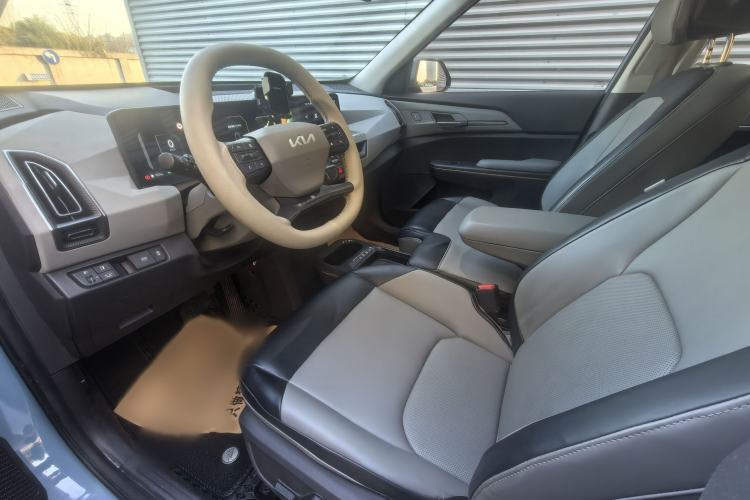 Used Kia EV5 2024 530 Air Interior 3
