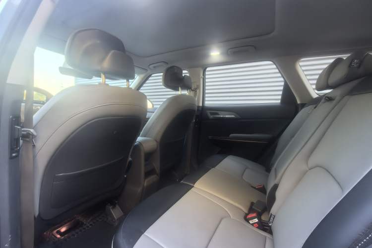 Used Kia EV5 2024 530 Air Interior 5