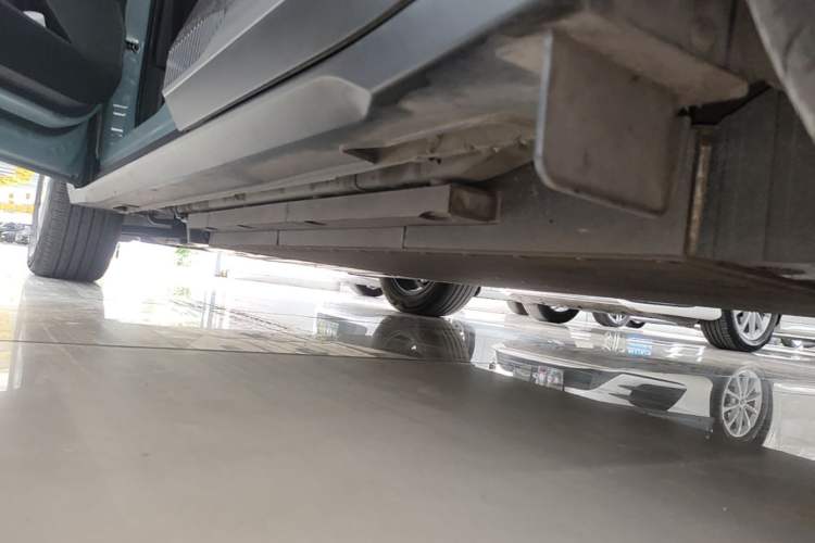 Used Kia EV5 2024 530 Land Left Side Sill