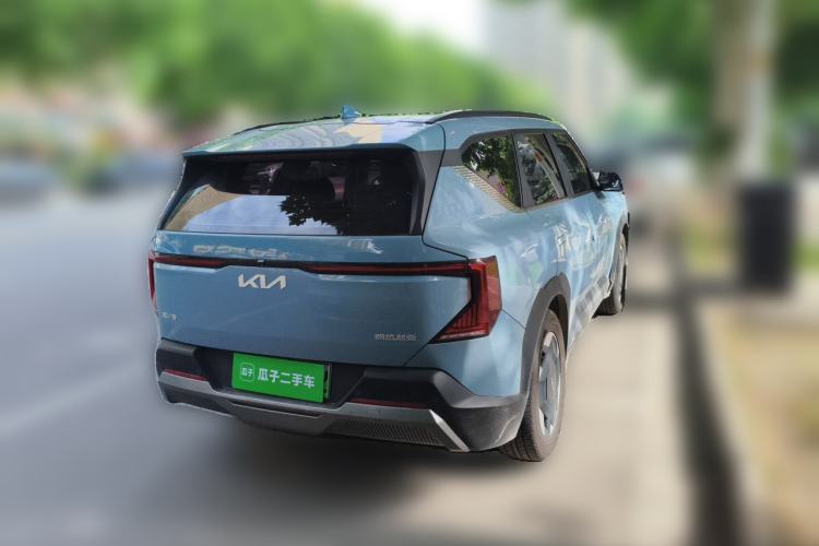 Used Kia EV5 2024 530 Land Rear Right 45 Deg