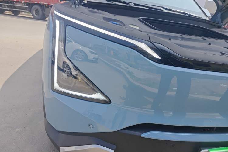 Used Kia EV5 2024 530 Land Right Front Headlight