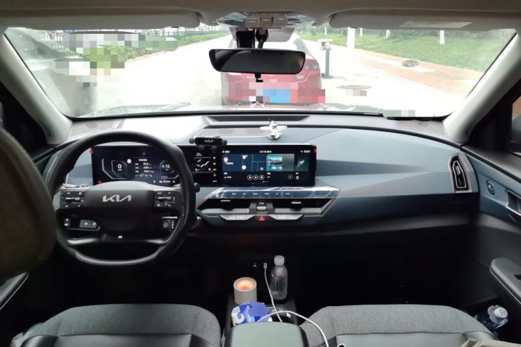 Used Kia EV5 2024 530 Air Center Console