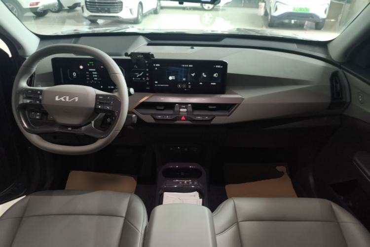 Used Kia EV5 2024 720 Land Center Console