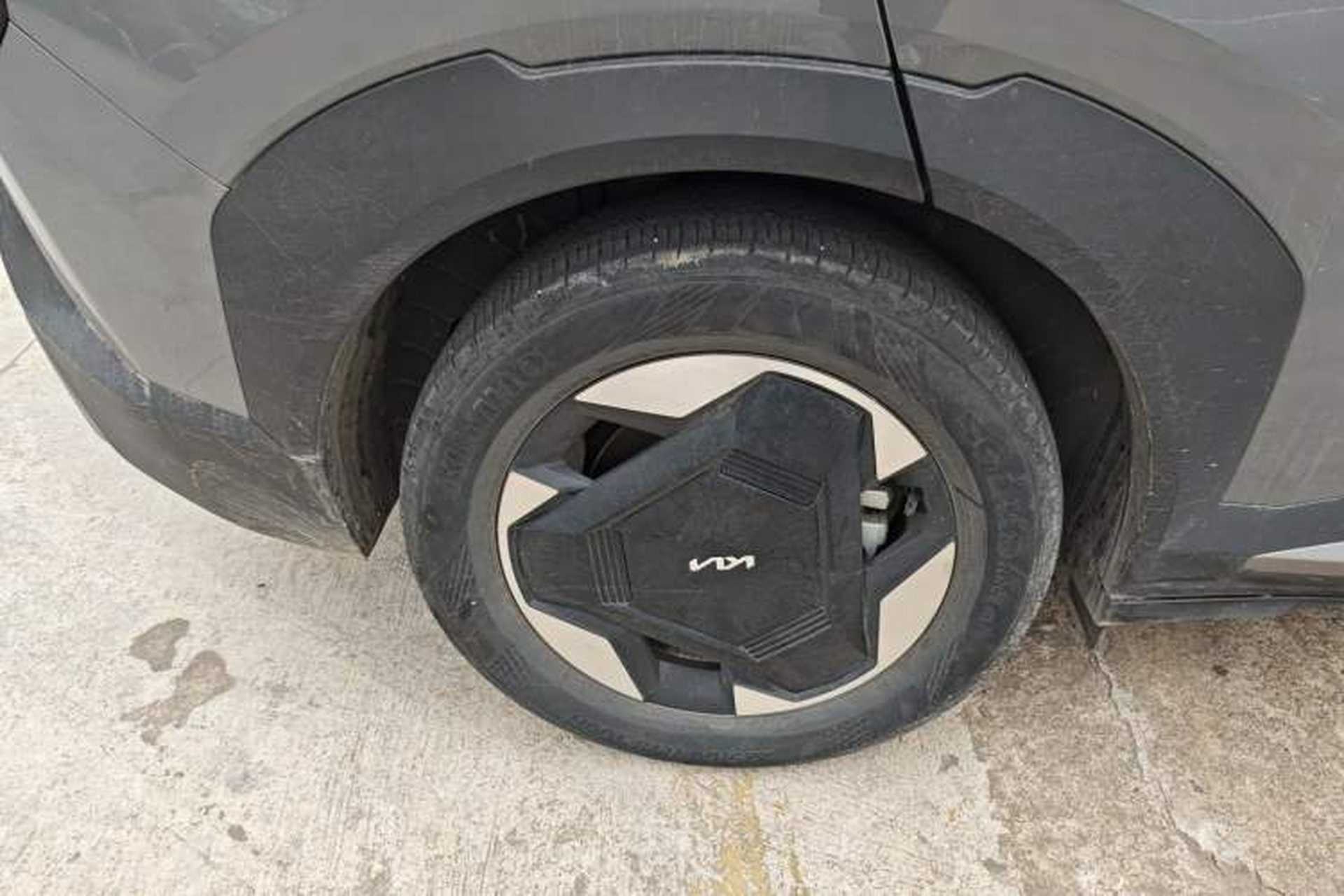 Used Kia EV5 2024 530 Light Exterior 2