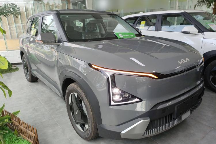 Used Kia EV5 2024 530 Light Exterior 2