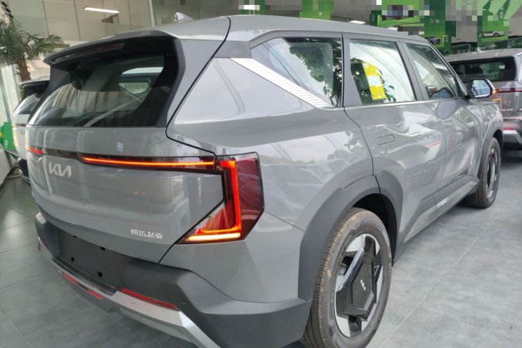 Used Kia EV5 2024 530 Light Exterior 5