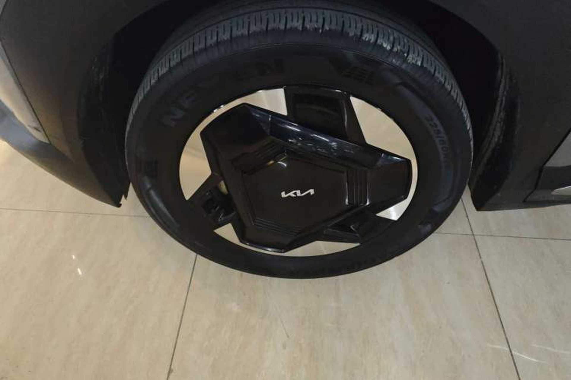 Used Kia EV5 2024 530 Light Exterior 7