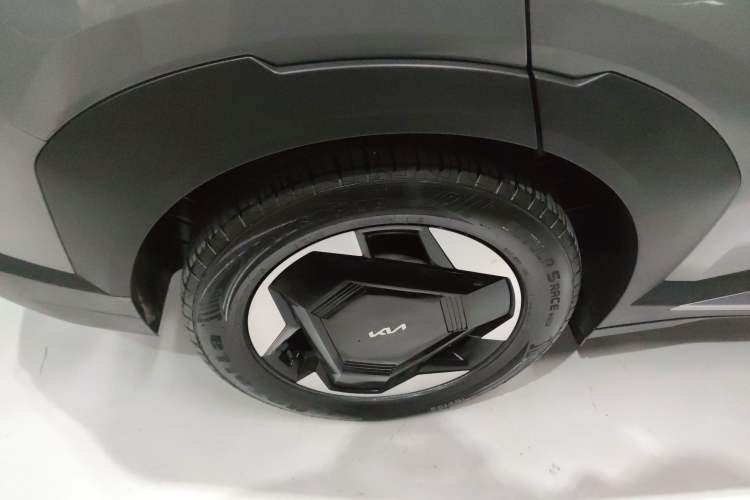 Used Kia EV5 2024 530 Air Exterior 8