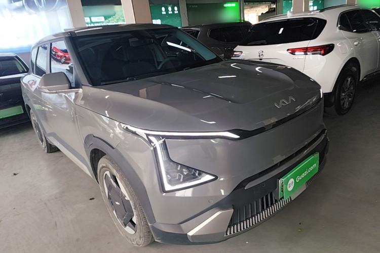 Used Kia EV5 2024 530 Air Front Right 45 Deg