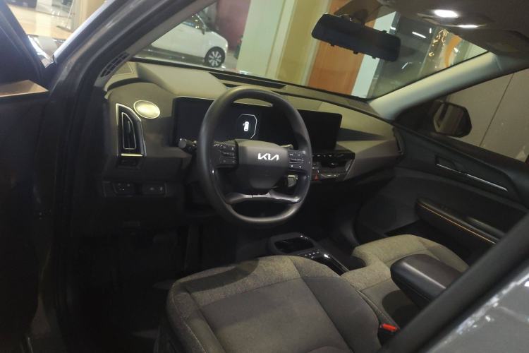 Used Kia EV5 2024 530 Light Interior 3