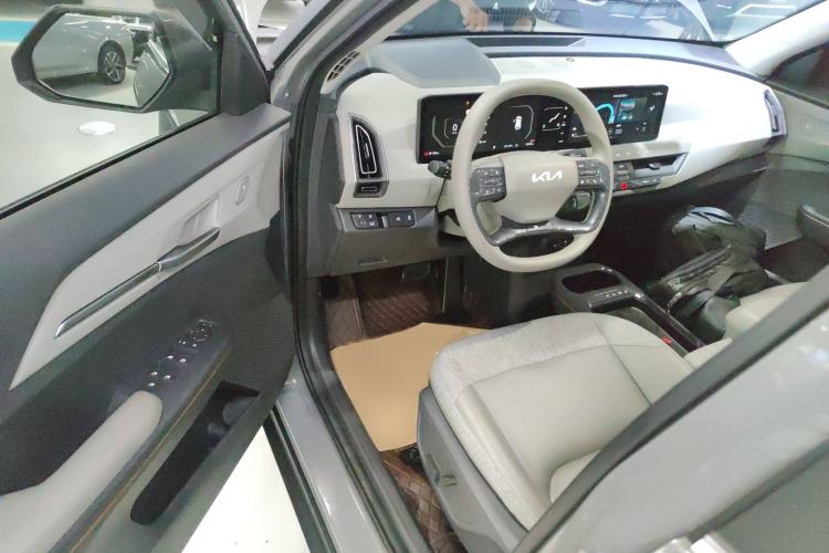 Used Kia EV5 2024 530 Air Interior 3