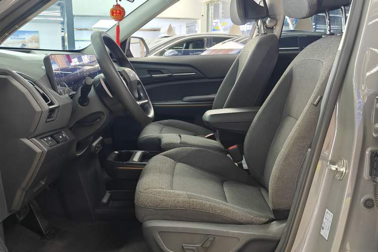 Used Kia EV5 2024 530 Light Interior 5