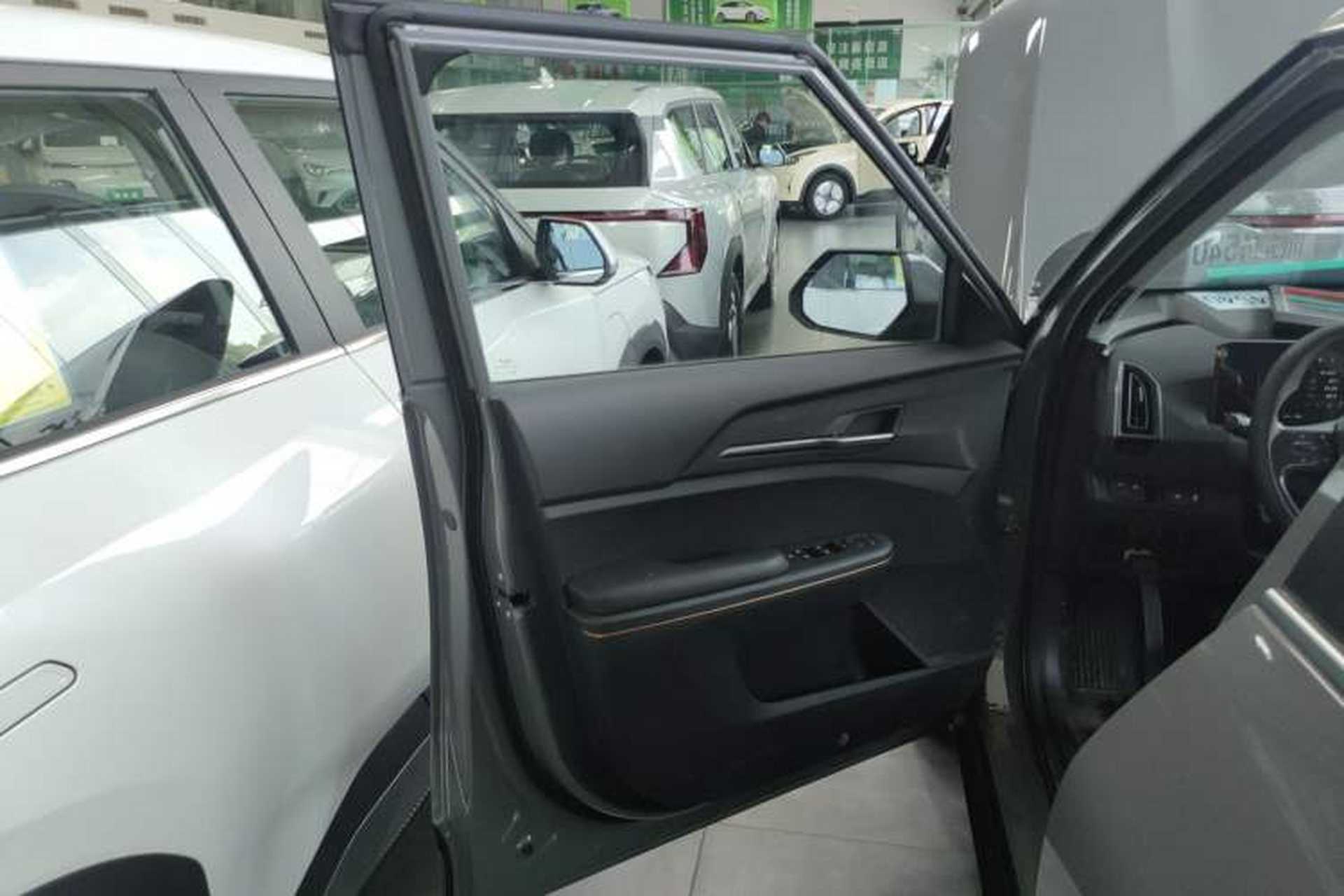 Used Kia EV5 2024 530 Light Interior 7