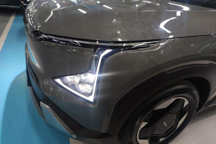 Used Kia EV5 2024 530 Air Left Front Headlight