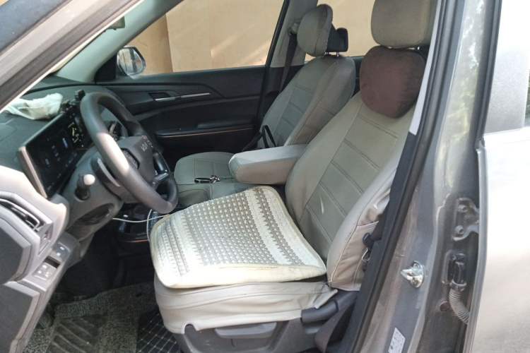 Used Kia EV5 2024 530 Light Left Front Seat