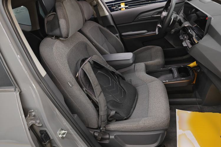 Used Kia EV5 2024 530 Light Right Front Seat