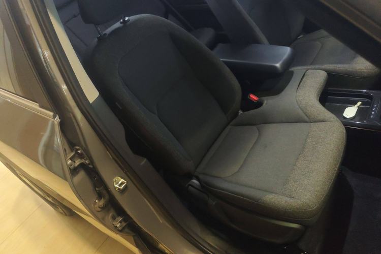 Used Kia EV5 2024 530 Light Right Front Seat