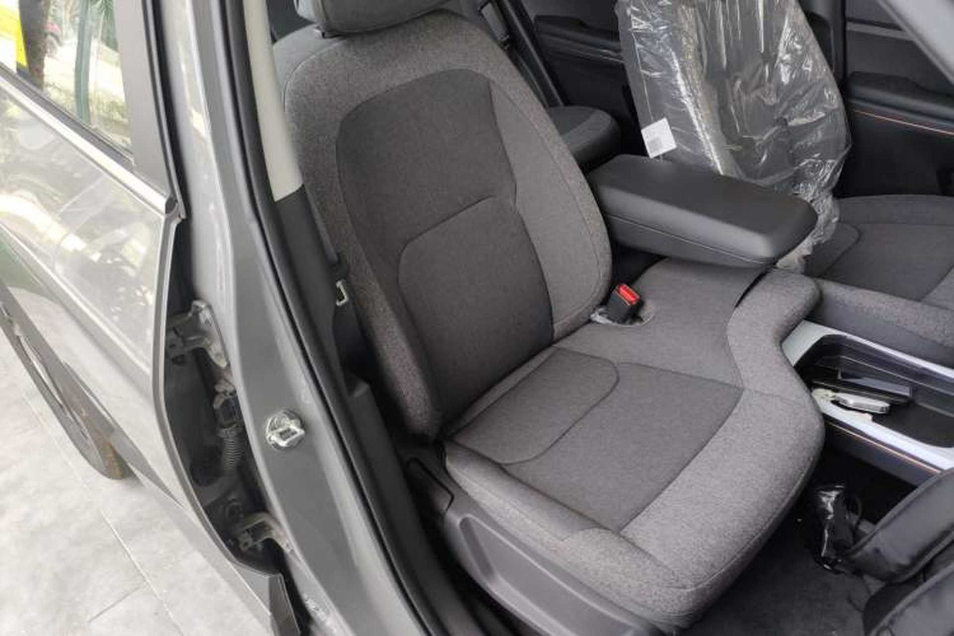 Used Kia EV5 2024 530 Light Right Front Seat