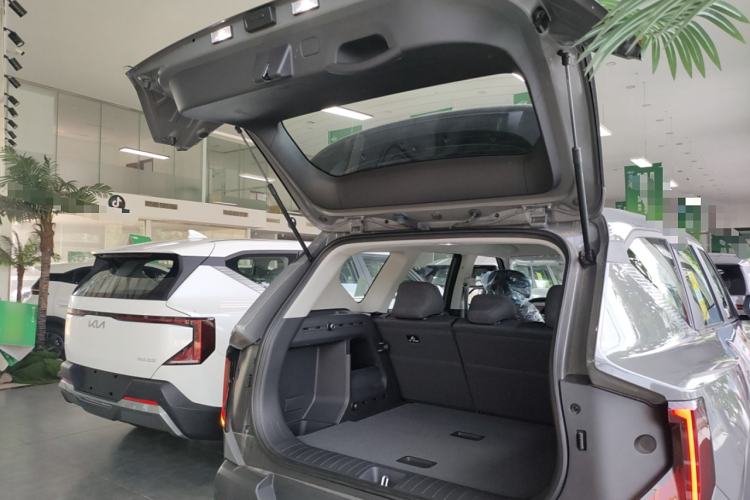 Used Kia EV5 2024 530 Light Trunk
