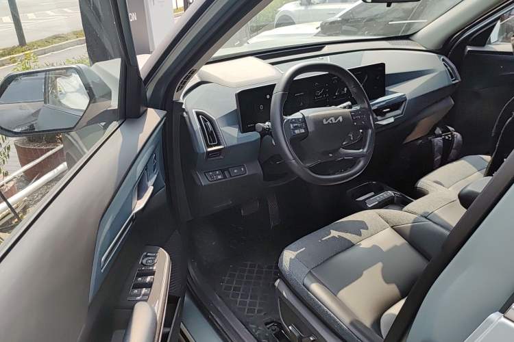 Used Kia EV5 2024 530 Land Driver Seat