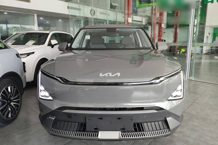 Used Kia EV5 2024 530 Light Exterior 1