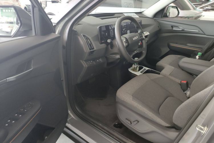Used Kia EV5 2024 530 Light Interior 3