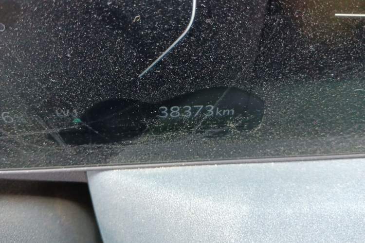 Used Kia EV5 2024 530 Air Odometer Close Up