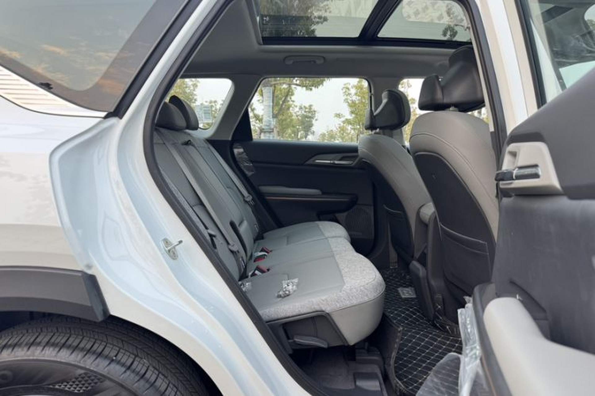 Used Kia EV5 2024 530 Land Interior 13