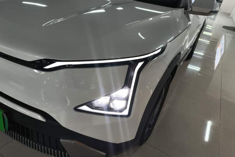 Used Kia EV5 2024 530 Air Left Front Headlight