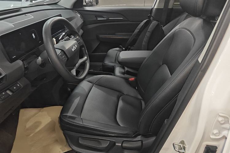 Used Kia EV5 2024 530 Light Left Front Seat
