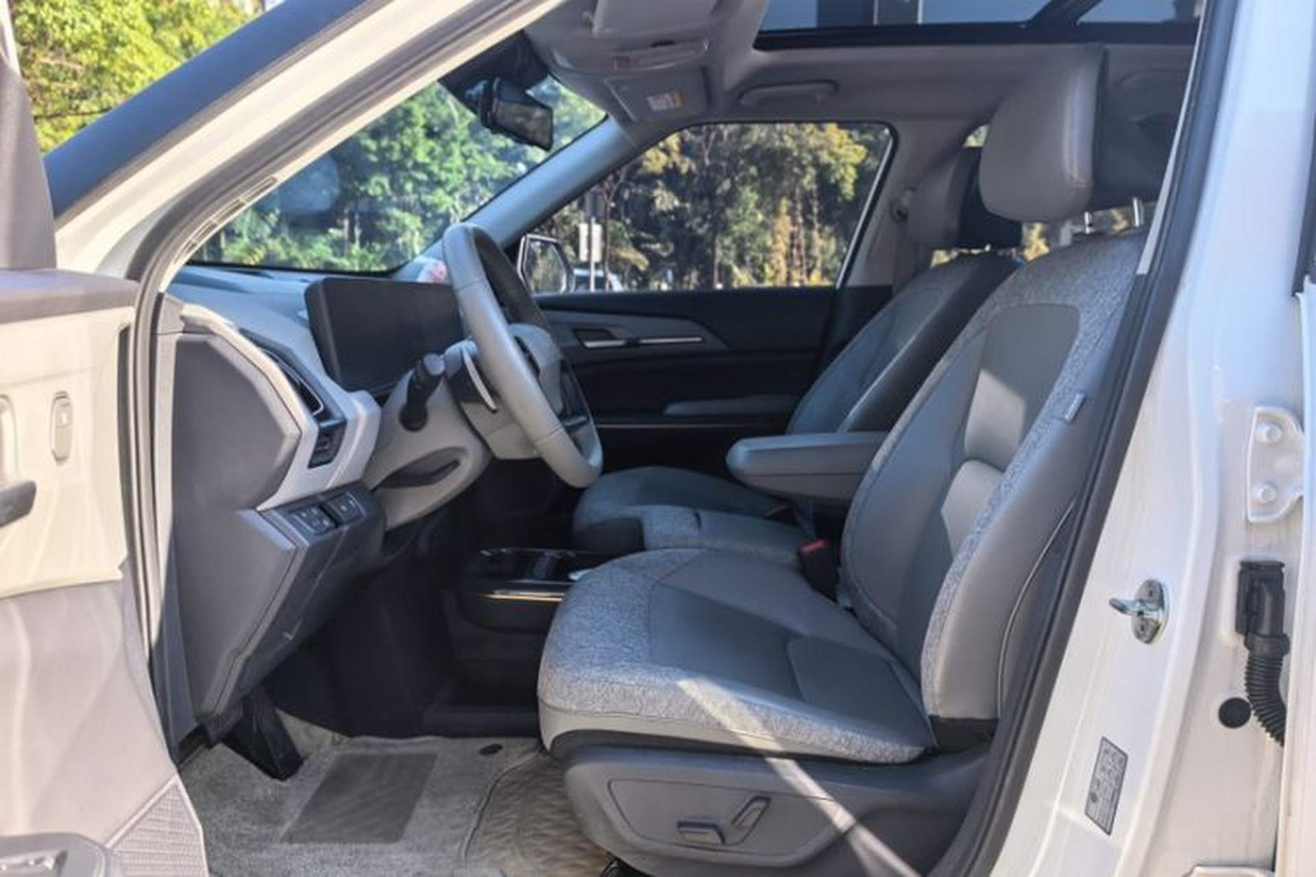 Used Kia EV5 2024 530 Land Left Front Seat