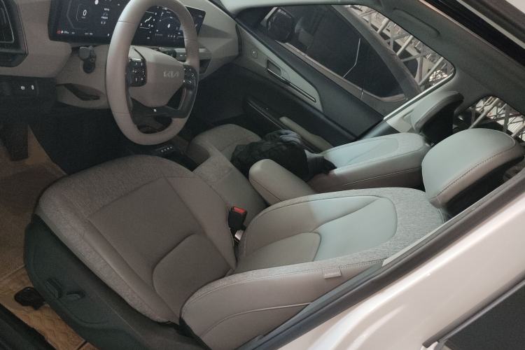 Used Kia EV5 2024 530 Land Left Front Seat