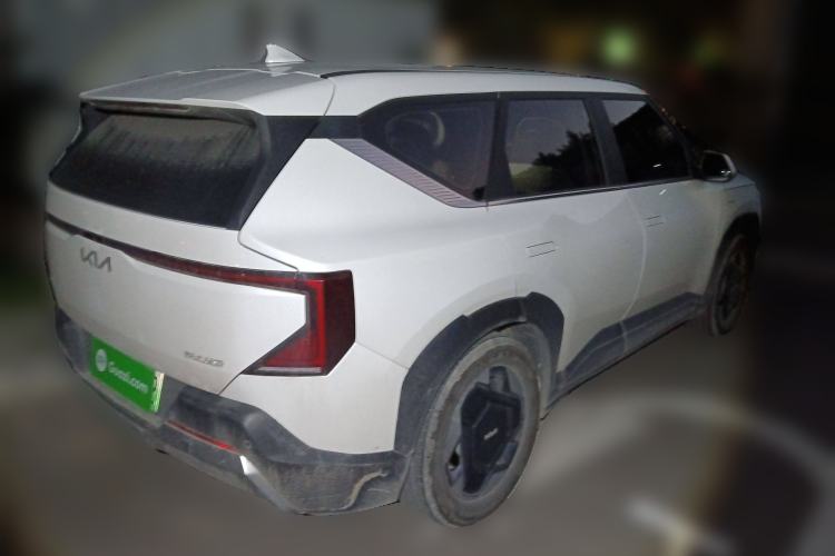 Used Kia EV5 2024 530 Light Rear Right 45 Deg
