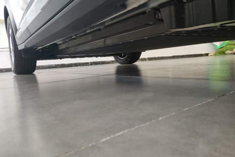 Used Kia EV5 2024 530 Air Right Side Sill