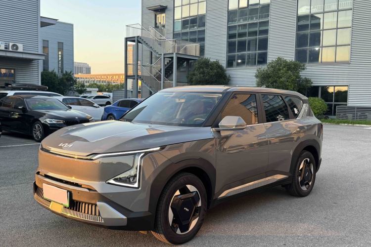 Used Kia EV5 2025 530 Light Guazi used car, China used car export, Used car for sale, Used Kia cars, Cheapest cars for sale, Electric vehicle, New energy car