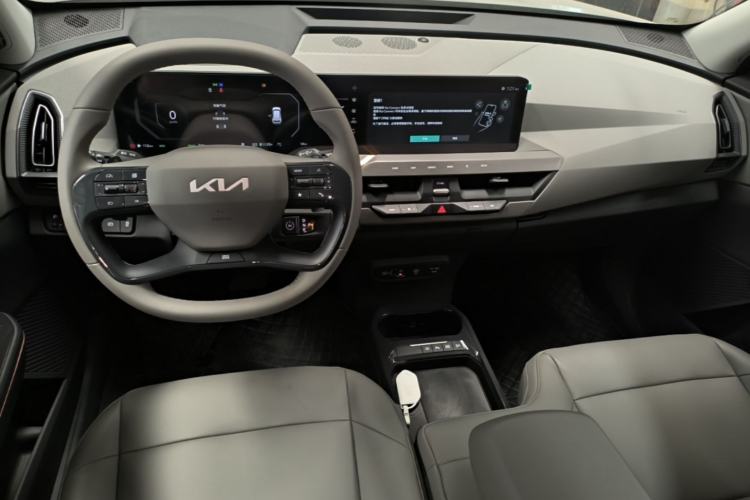 Used Kia EV5 2025 530 Air Center Console